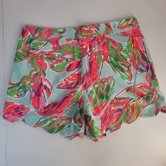 Lilly Pulitizer - Picture 4 of 5